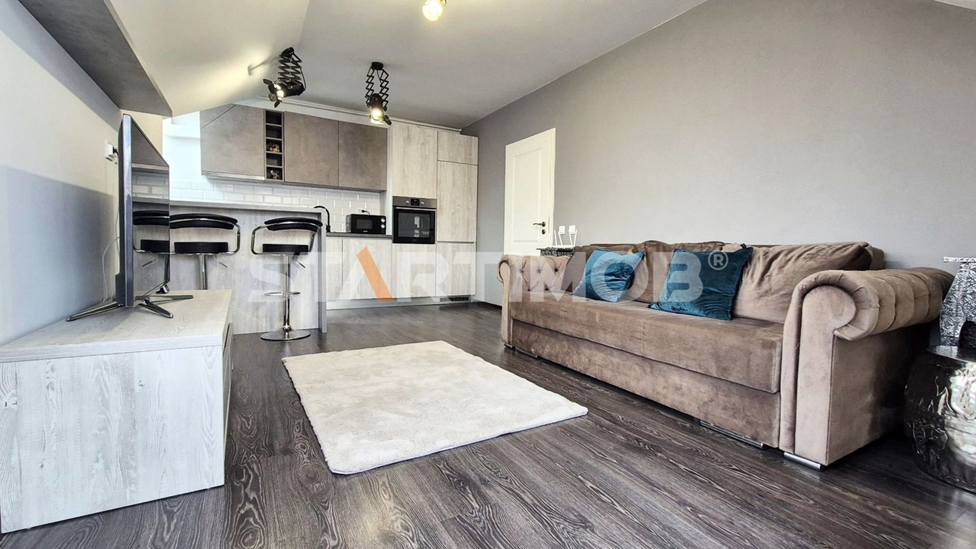 Apartament doua camere cu parcare Coresi