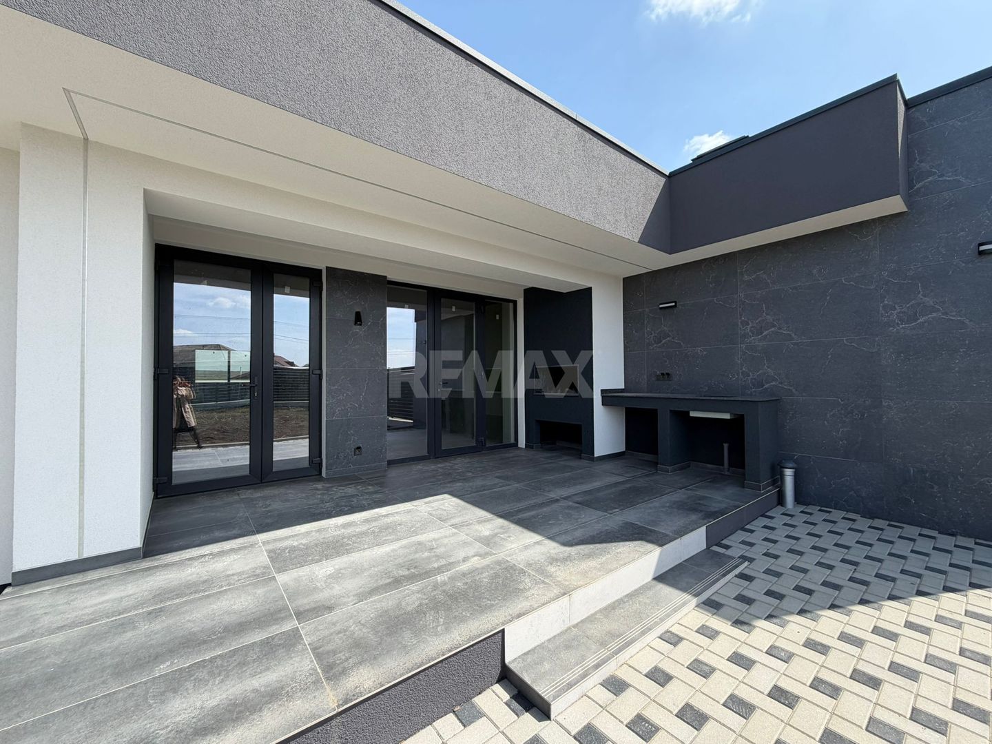 Duplex Hi-Tech 250 m2, Pașcani - imaginea 20