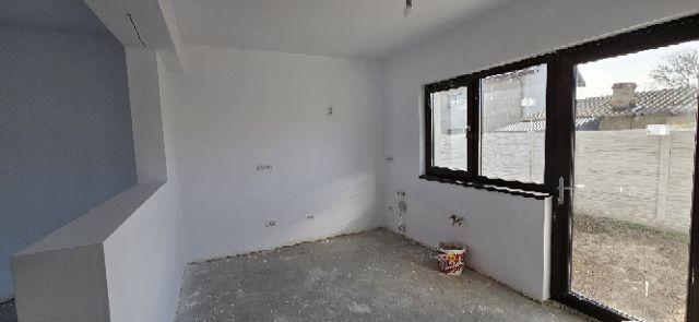Cernica Balaceanca casa cuplata 4 camere de vanzare - imaginea 11