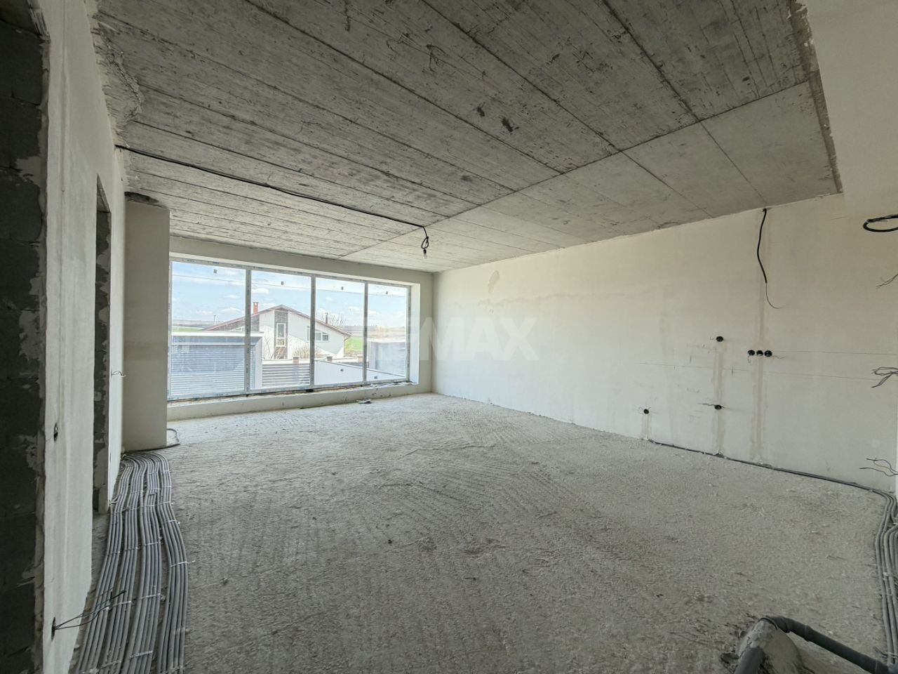 Duplex Hi-Tech 250 m2, Pașcani - imaginea 27