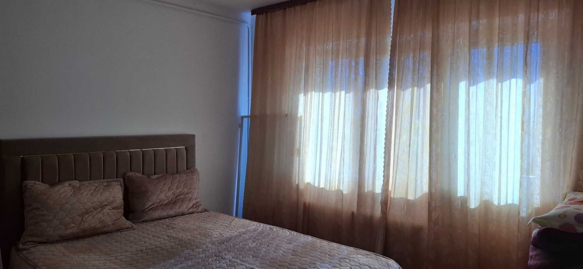 Vanzare apartament cu 3 camere Titan T664