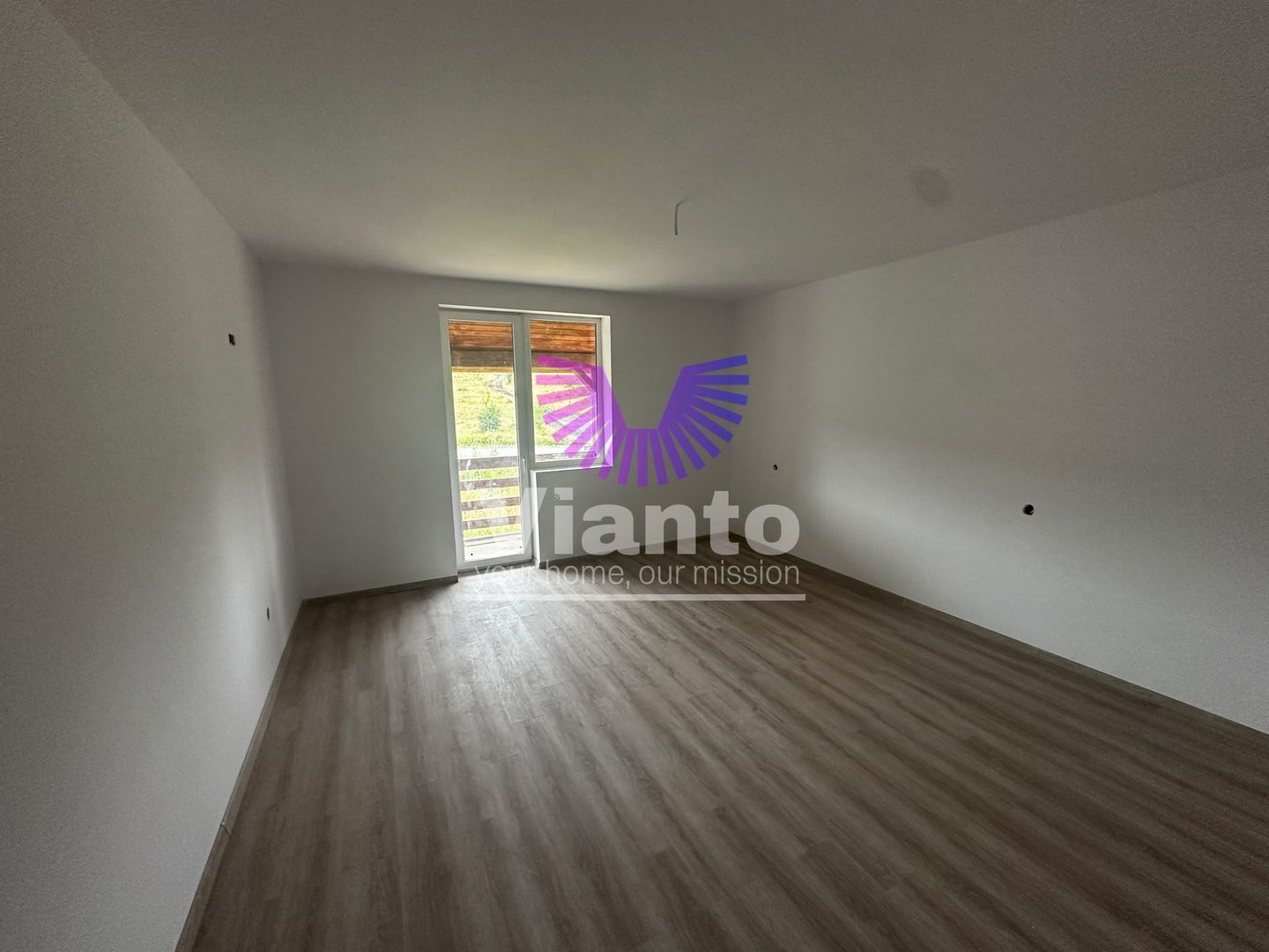 Duplex 5 camere -150mpu, curte 250mp - Cisnadie