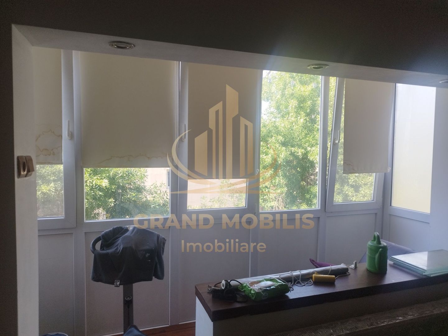 Apartament cu 3 camere, complet renovat și mobilat | Calea Șagului - imaginea 5