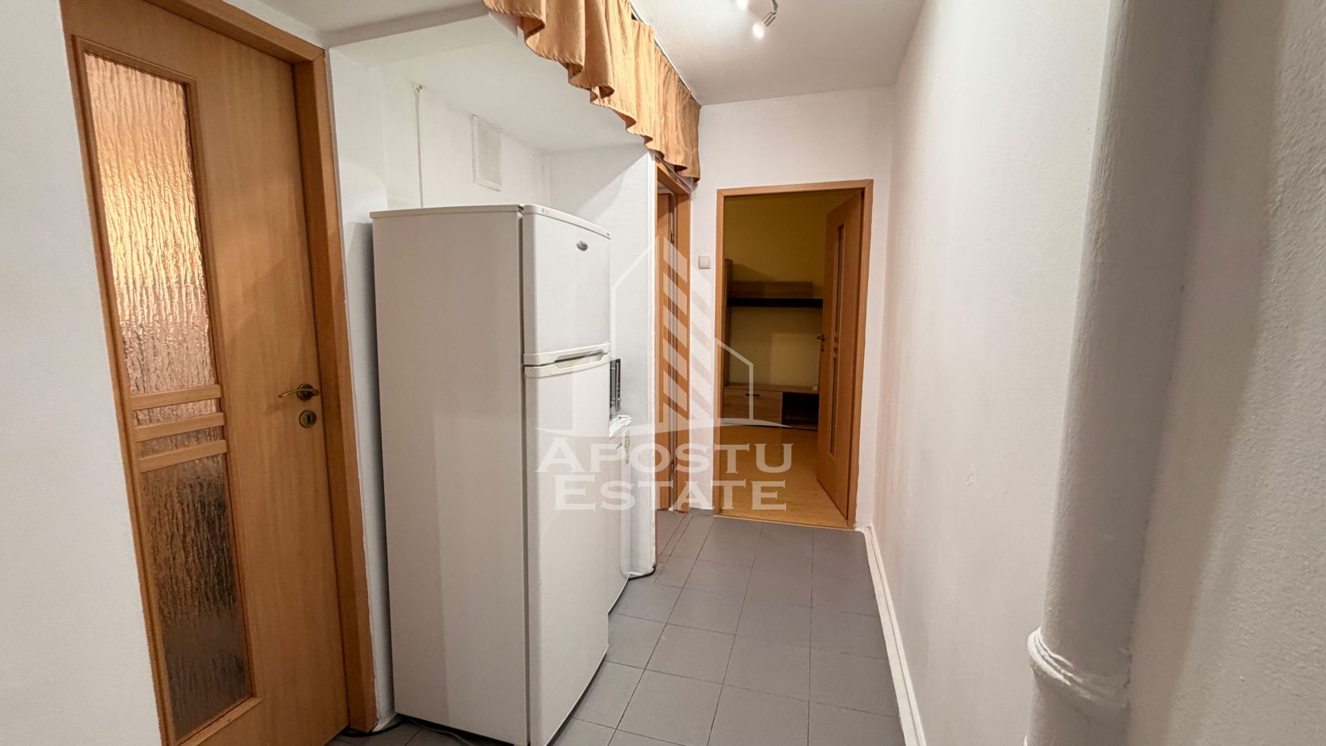 Apartament 2 camere de vanzare in zona Girocului - Judetean Timisoara - imaginea 4