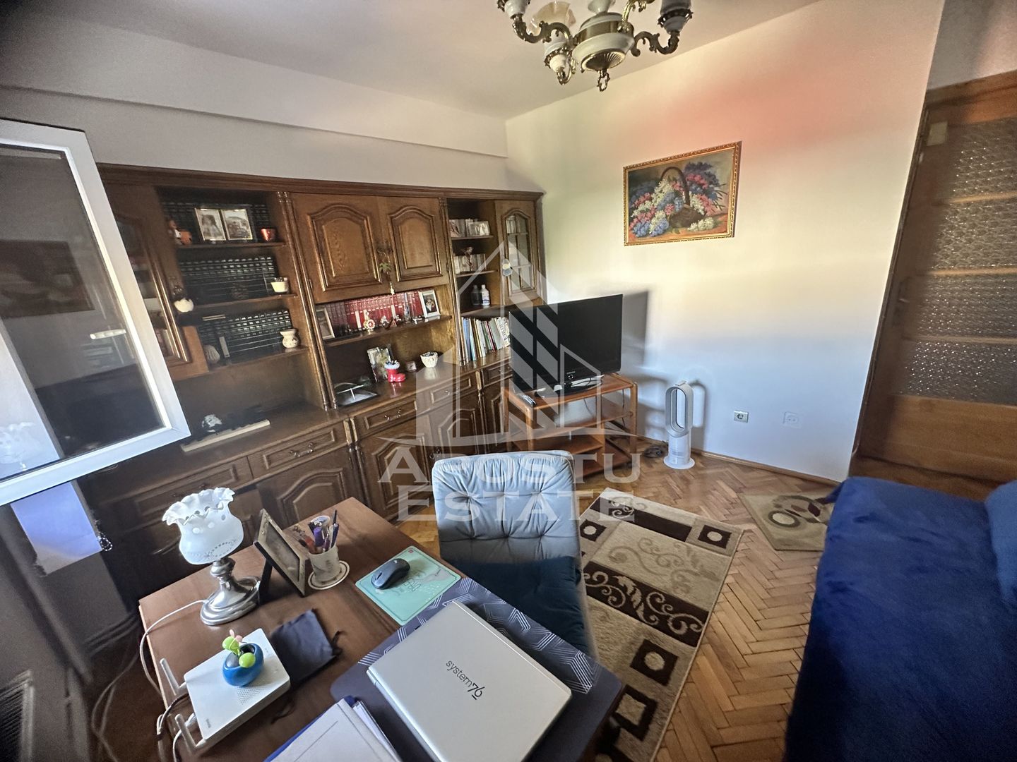 Apartament de vanzare cu 3 camere, 2 bai, 76mp, zona Spitalul Judetean - imaginea 7