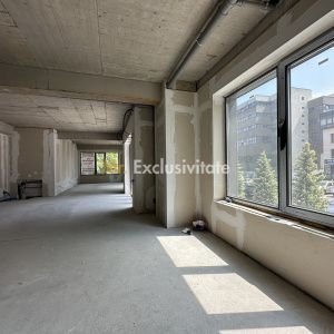 Spațiu comercial ultracentral - prima inchiriere - imaginea 5