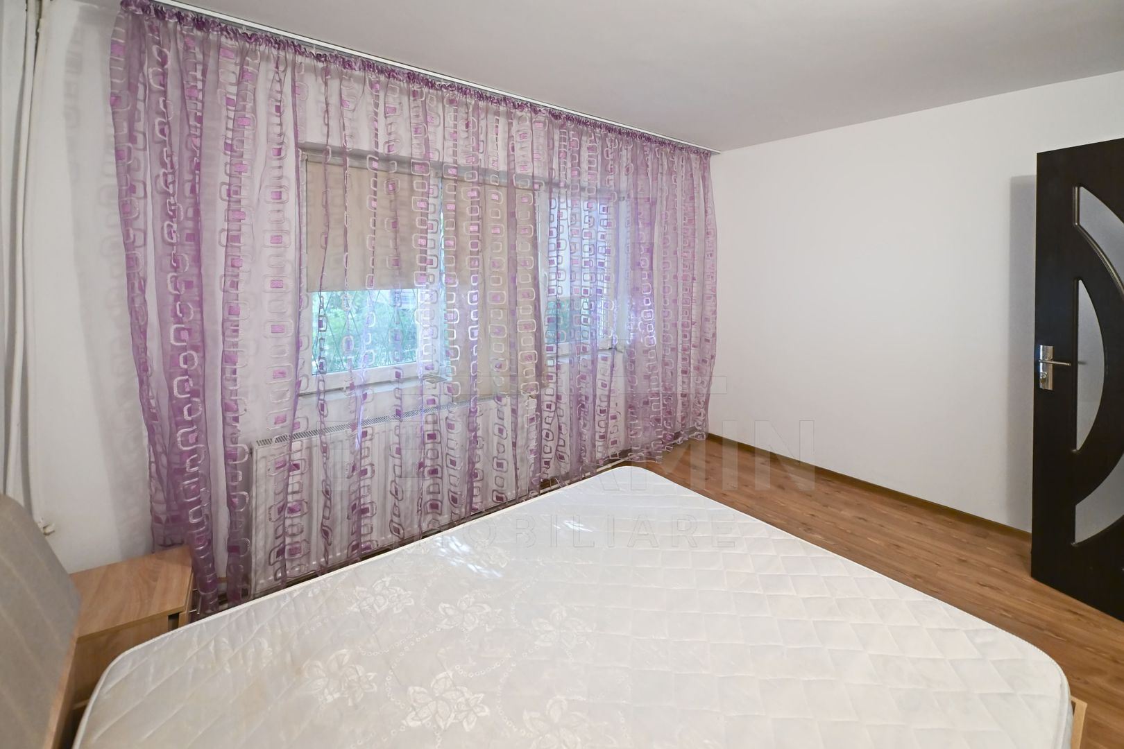 Apartament 2 camere-Rovine-parter-centrala proprie-54mp - imaginea 4