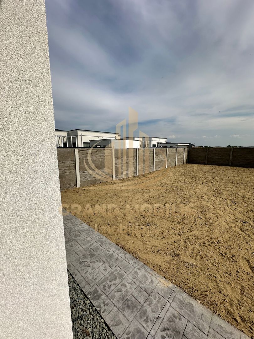 Duplex Săcălaz | 102 mp utili | Teren 335 mp |4 camere - imaginea 13