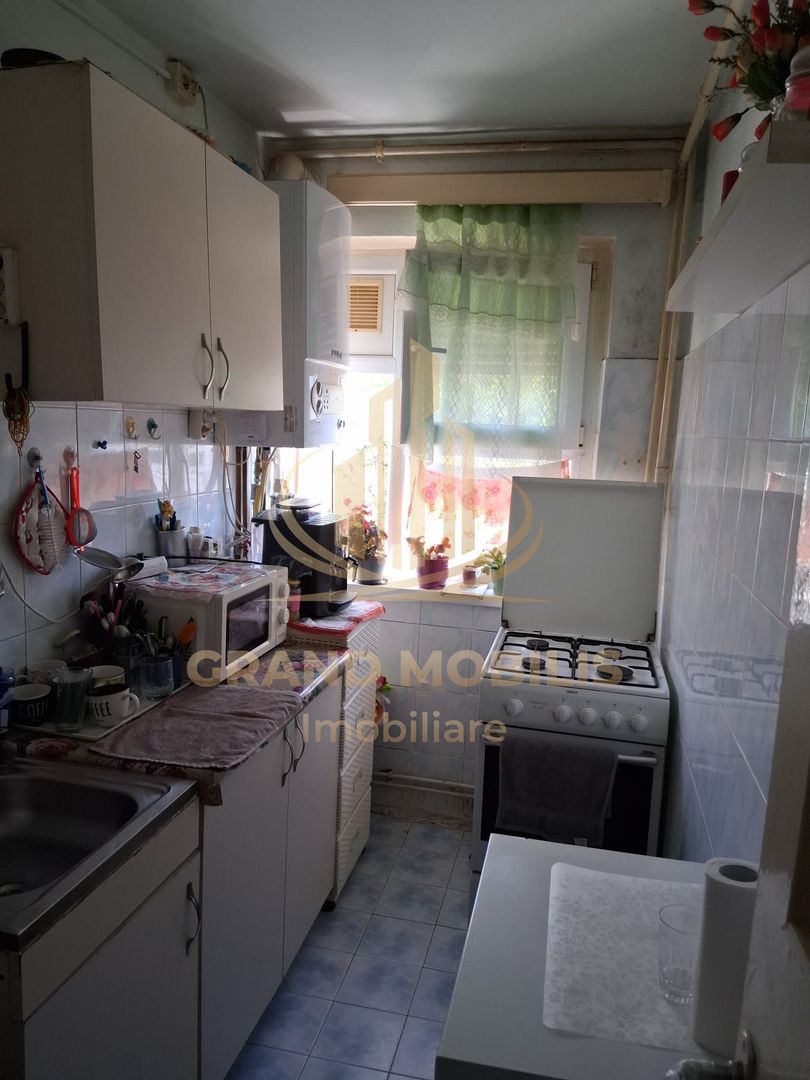 Apartament 4 camere în zona Dacia - imaginea 7