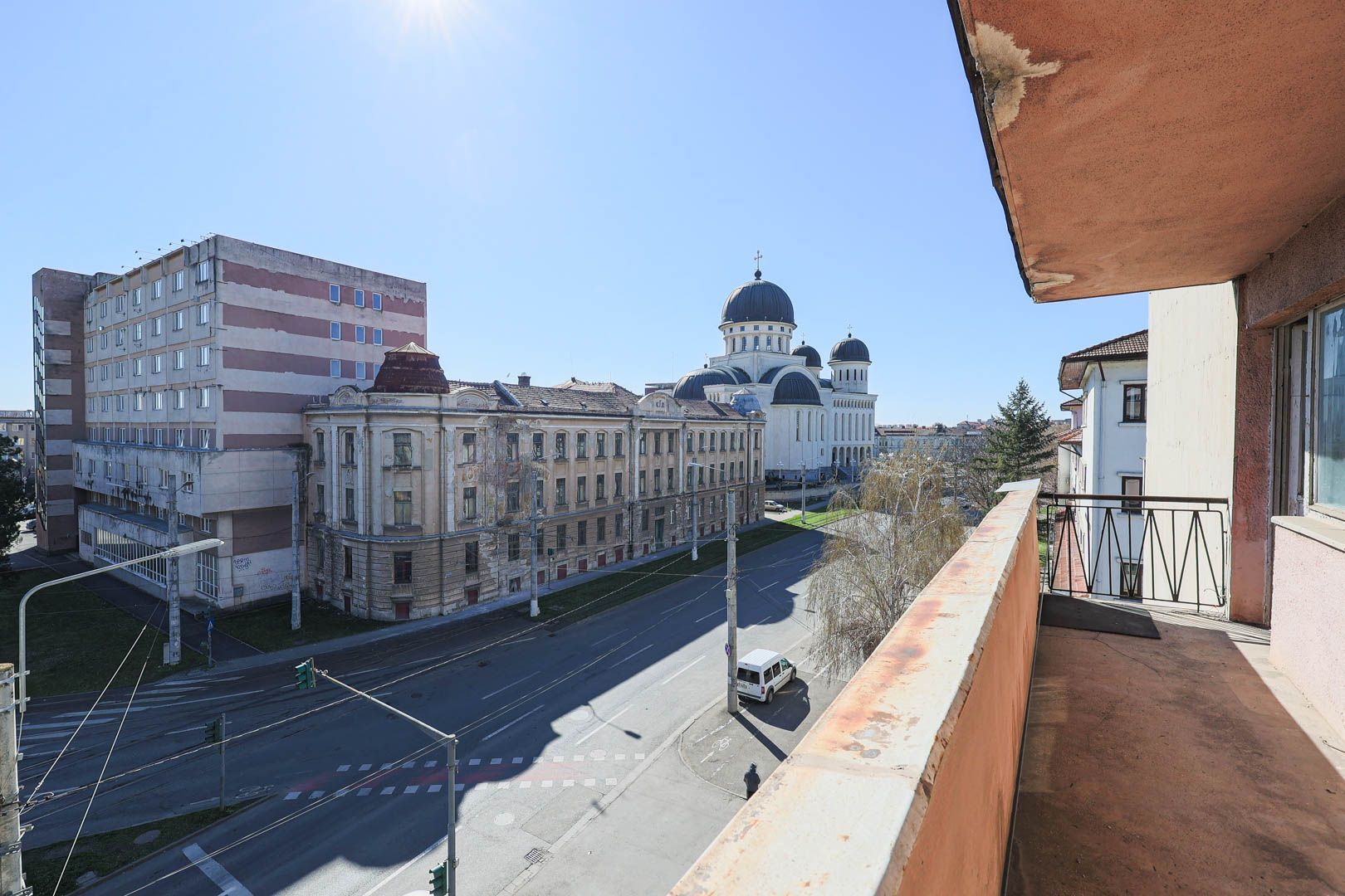Proprietate vandută Apartament cu 3 camere la Podgoria Comision 0