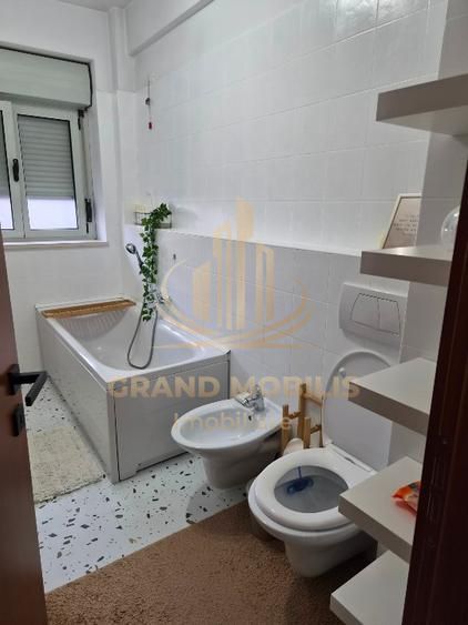 Apartament 2 camere Torontalului bloc nou - imaginea 10