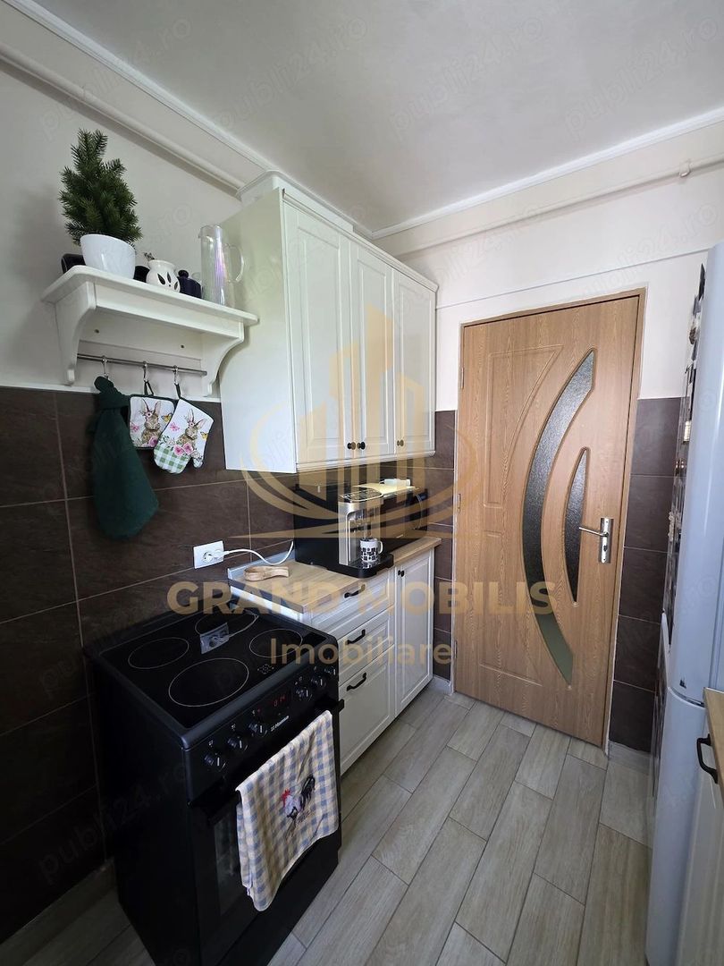Apartament 3 camere | Gheorghe Lazăr | 61 mp | Renovat recent | - imaginea 3