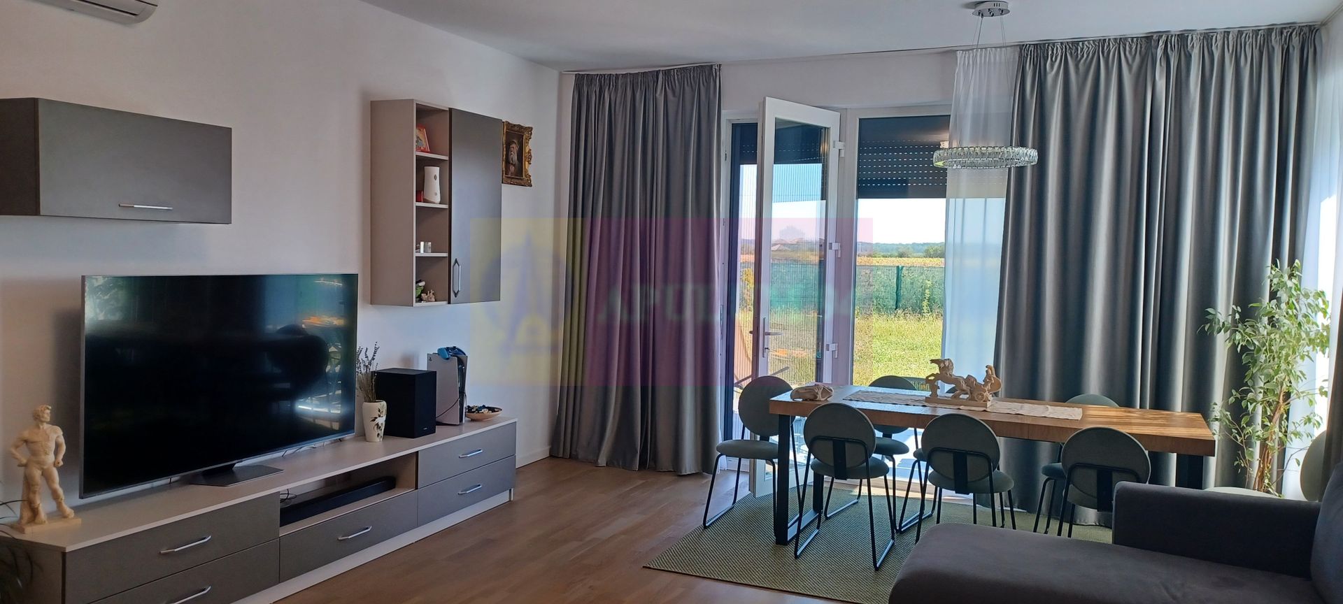 Săbăreni, casă nouă 116 mp utili, curte 608, în apropierea pădurii