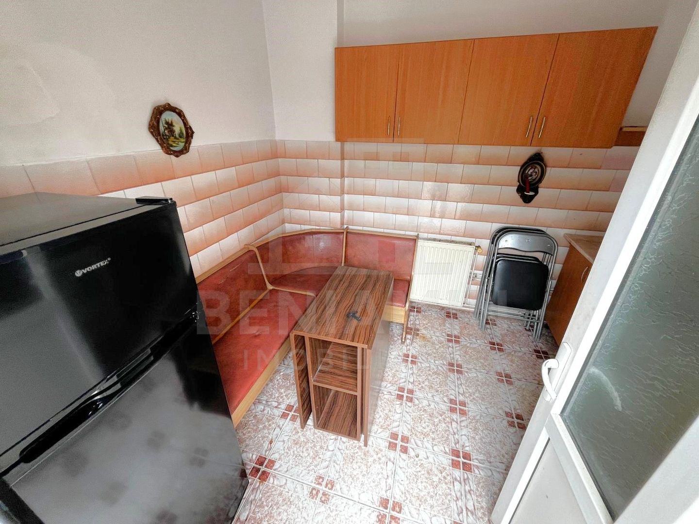 Casa 63mp- 2 Camere-Curte 65mp- Centrala Termica-AC-Zona Autogara - imaginea 5
