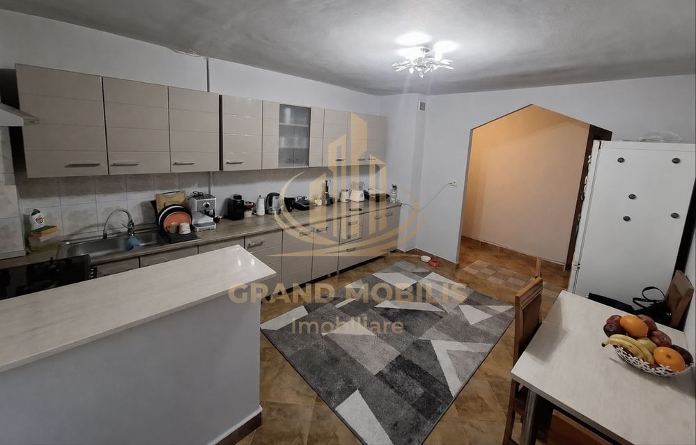 Apartament 4 Camere | 90 mp | Decomandat | Mircea cel Bătrân-Mehala - imaginea 4