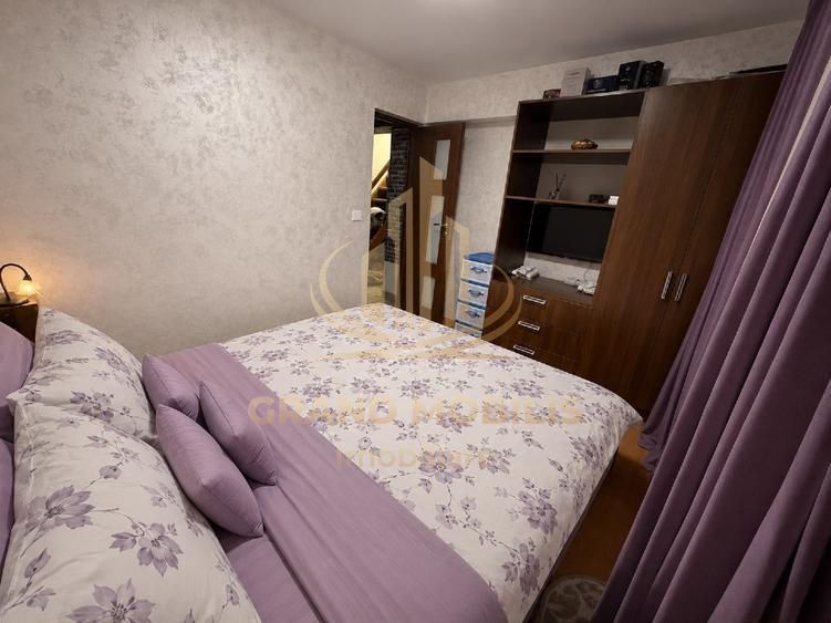 Se vinde apartament ( mansarda), 3 camere  74mp - imaginea 4