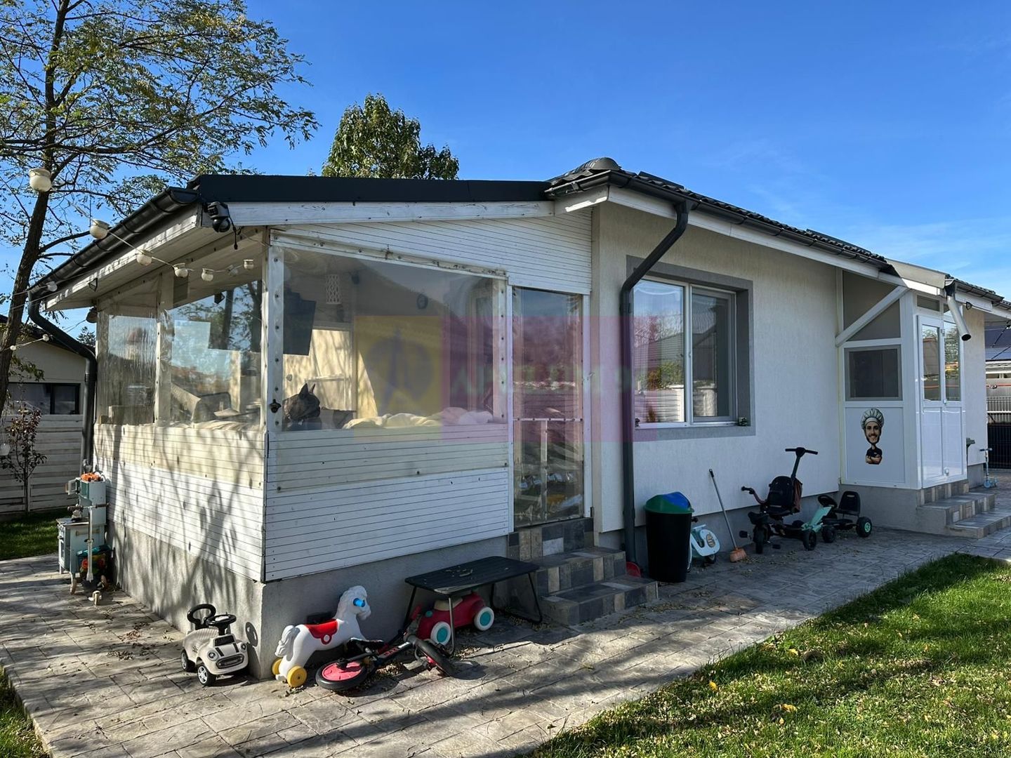 Casă 3 camere + dependințe, curte 380, Săbăreni