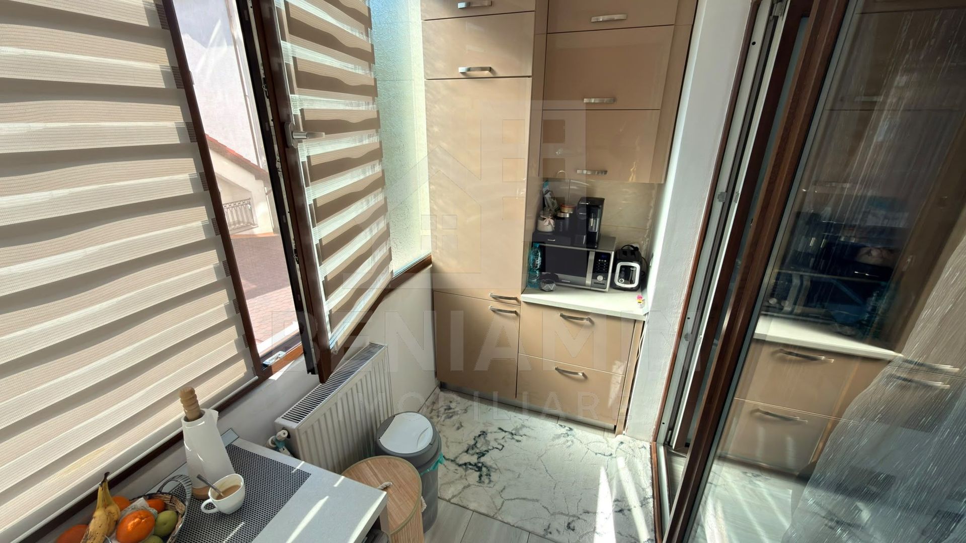 Apartament Modern -Bloc nou - Etaj 1 Cornitoriu 42MP - Parcare - imaginea 7