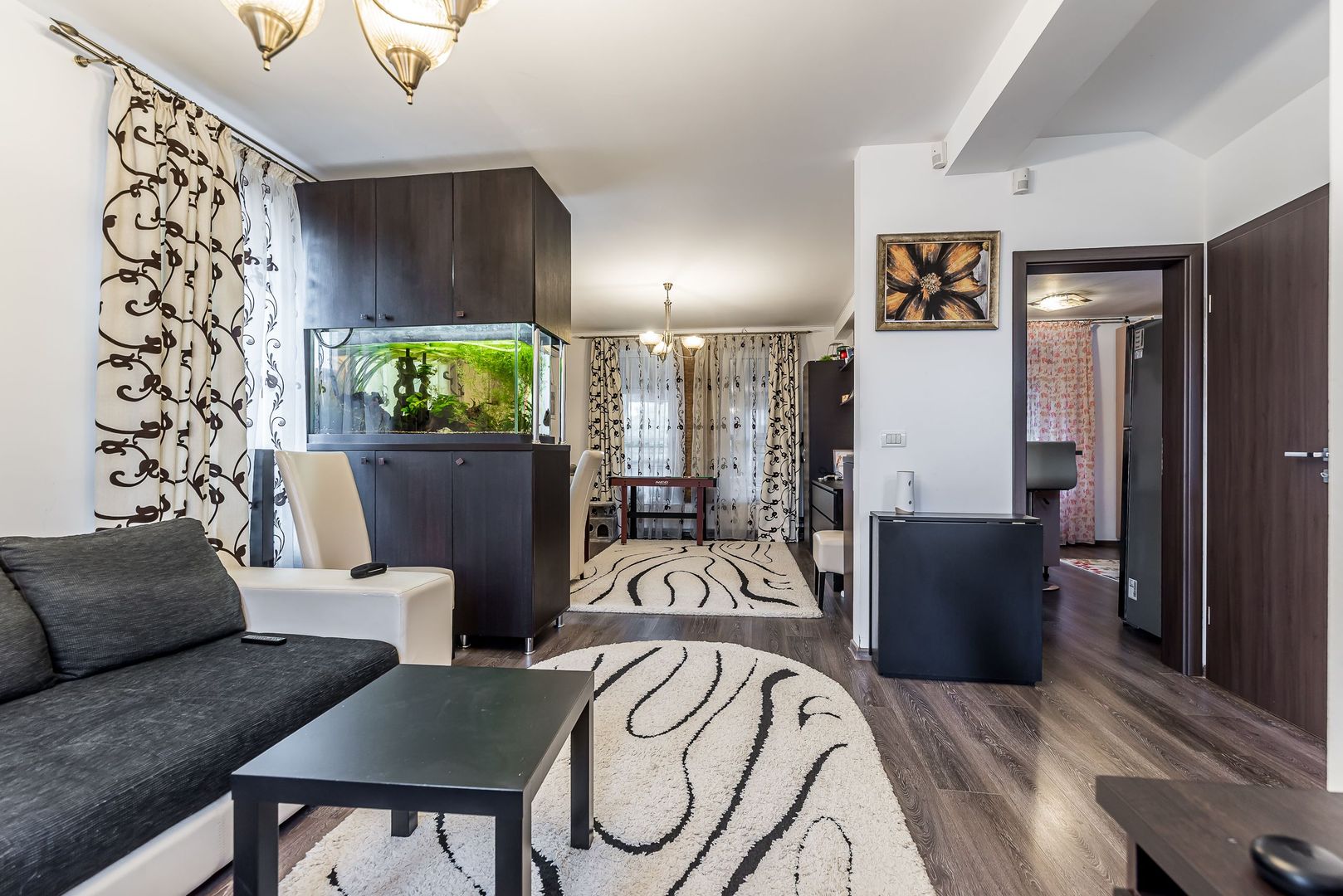 Imagine 2 - Casă gata de mutat în Westfield | 387 mp teren | curte + anexe