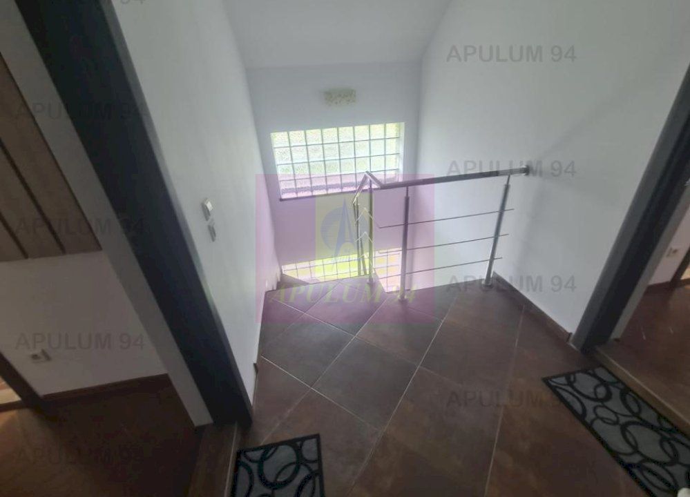 Pensiune de vânzare în Bușteni - Zona Zamora - imaginea 17