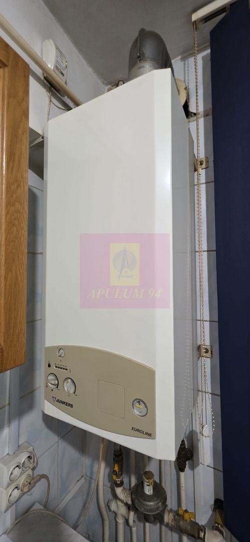 Apartament cu 3 camere de vanzare in Campina, parter - imaginea 10