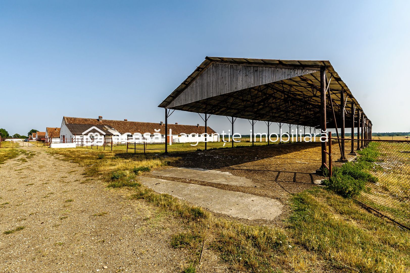 Imagine 11 - Fermă Mândruloc 2,5 ha