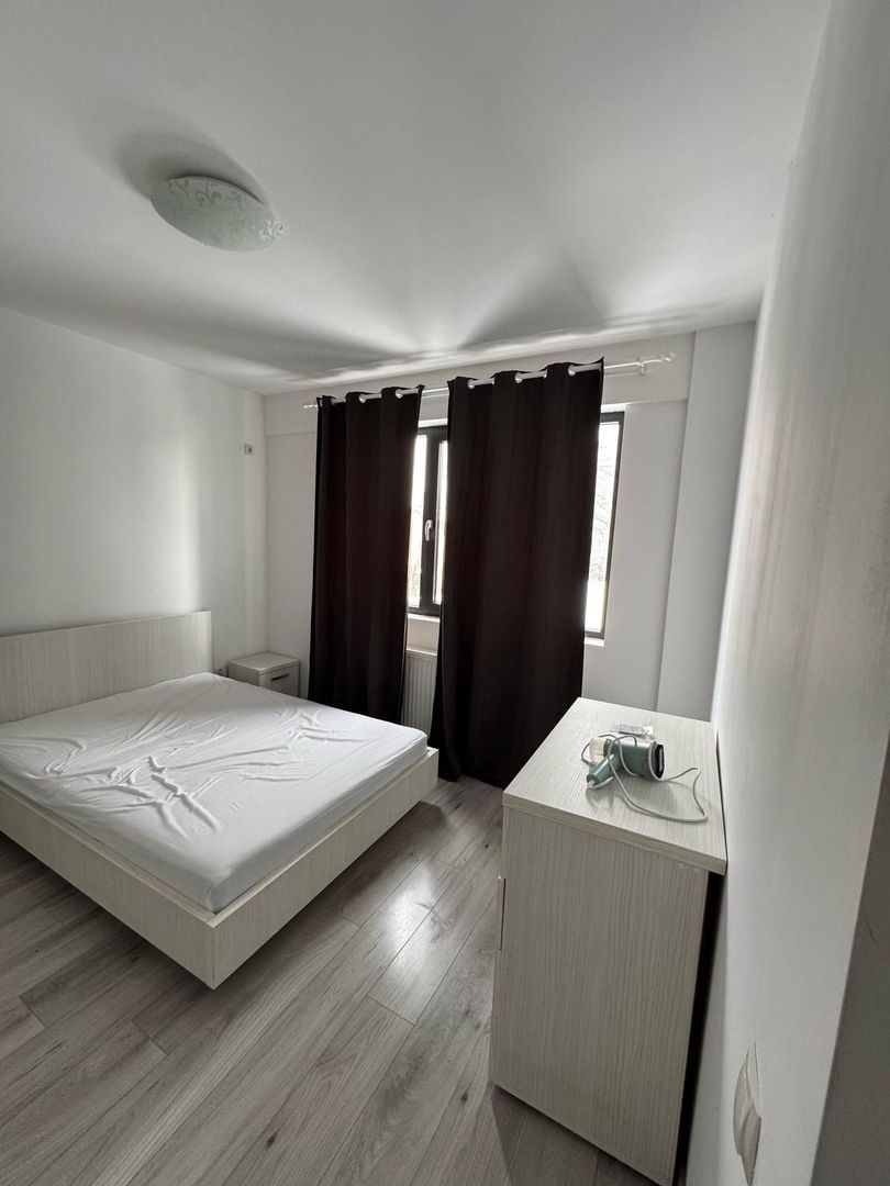 Apartament 2 cam BLOC NOU!!