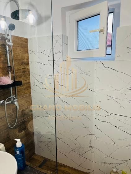 Vând apartament cu 2 camere-Aradului - imaginea 8
