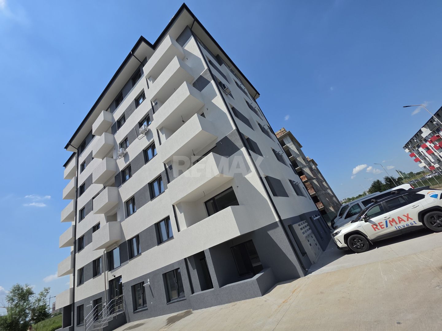 Apartament cu 2 camere în București, România - imaginea 12