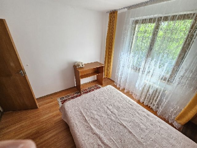Dristor apartament 2 camere mobiliat si utilat - imaginea 7