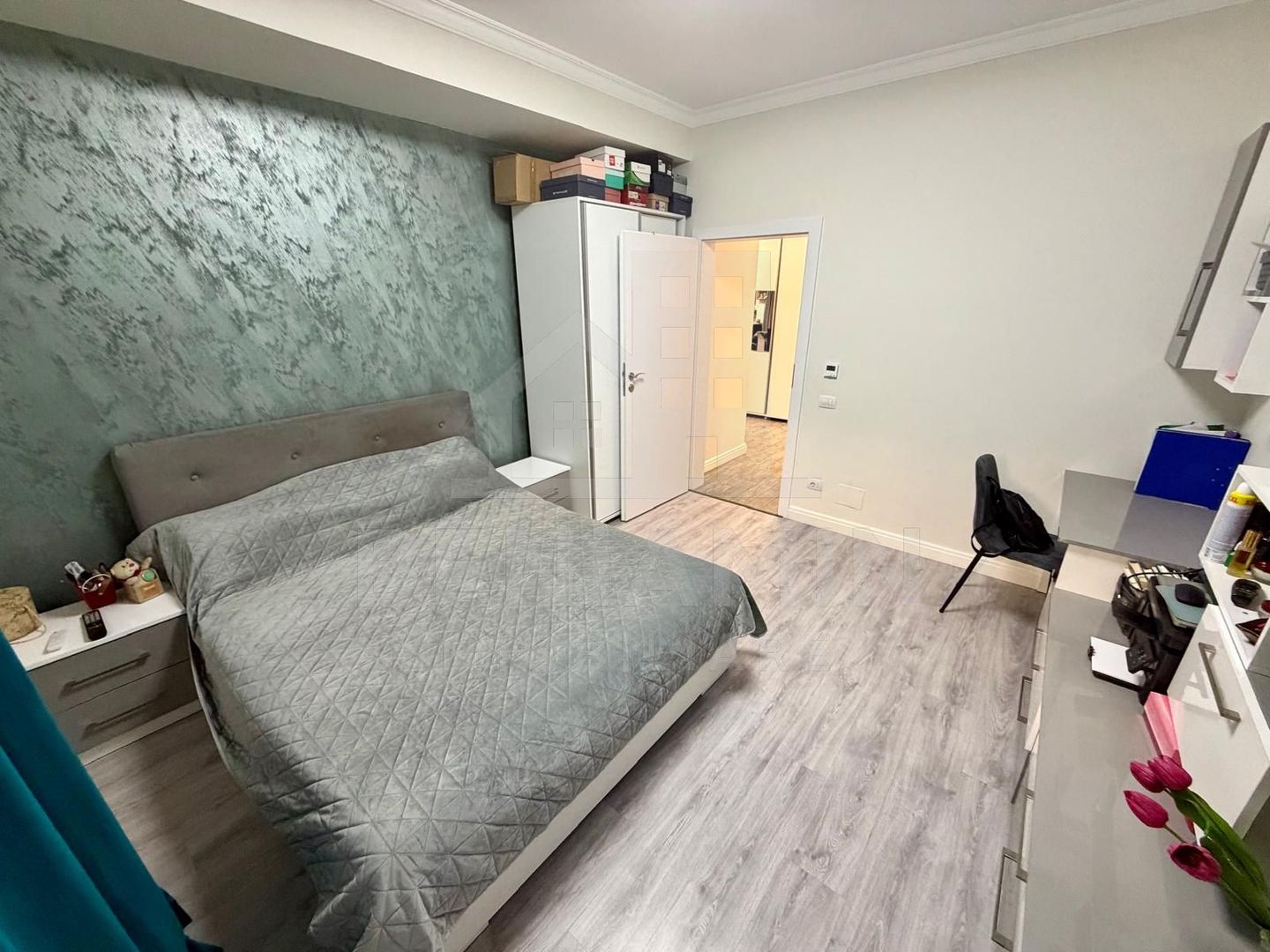 Apartament decomandat deosebit 3 camere 2 bai bloc 2020 cu parcare - imaginea 10