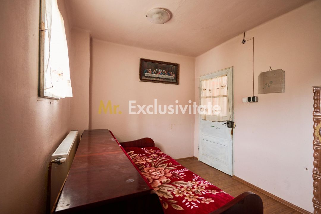 Casa in Leresti, la strada principala, cu rau in spate | teren 831 mp- Campulung - imaginea 8