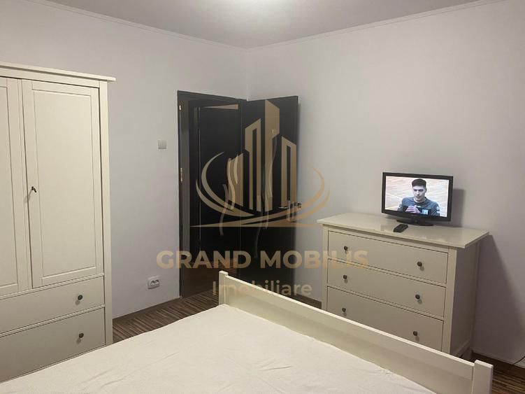 Apartament 2 Cam Metrou Eroii Revoluției renovat complet - imaginea 3