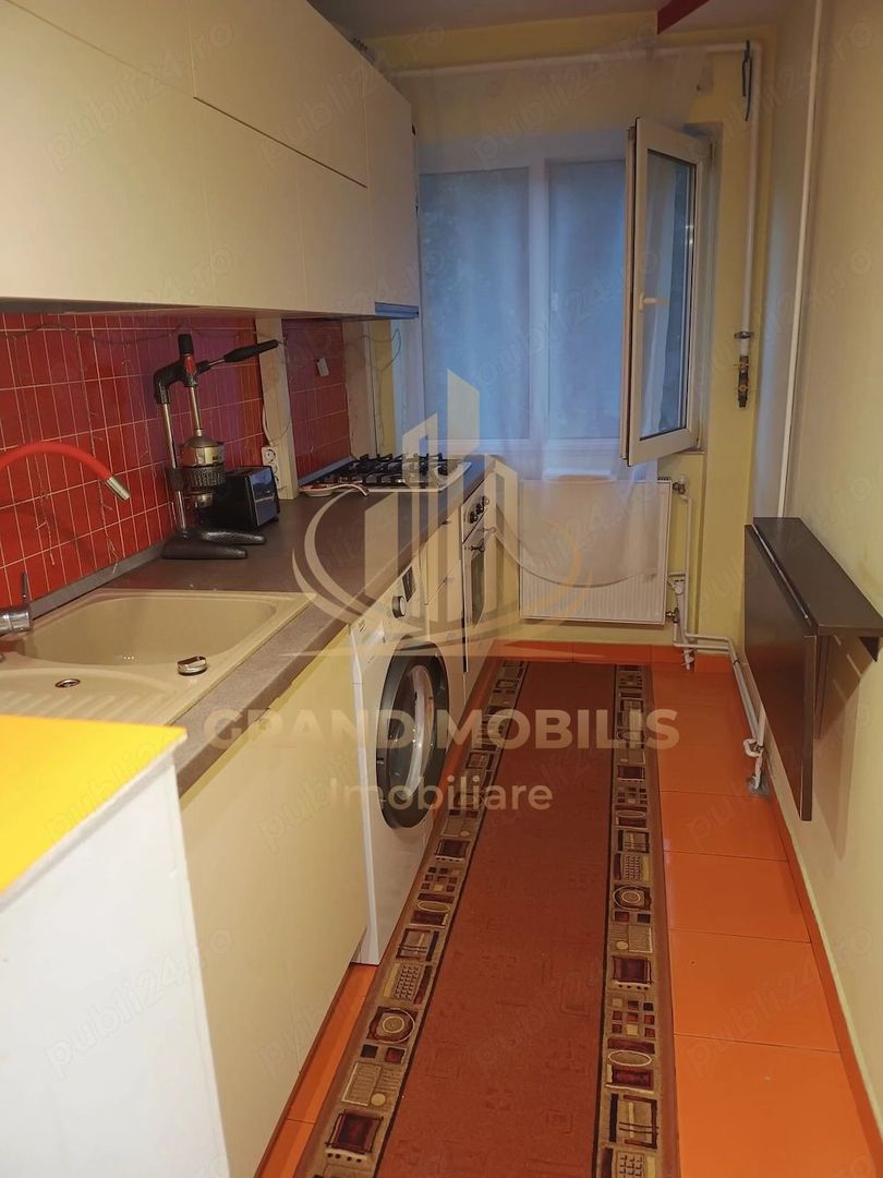 Apartament 2 camere renovat, complet utilat cu parcare - imaginea 5