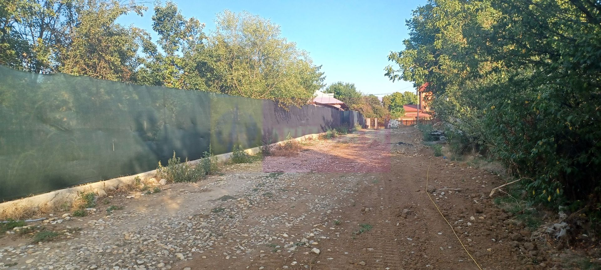 Săbăreni, lot de casă 500 mp, curent lângă teren