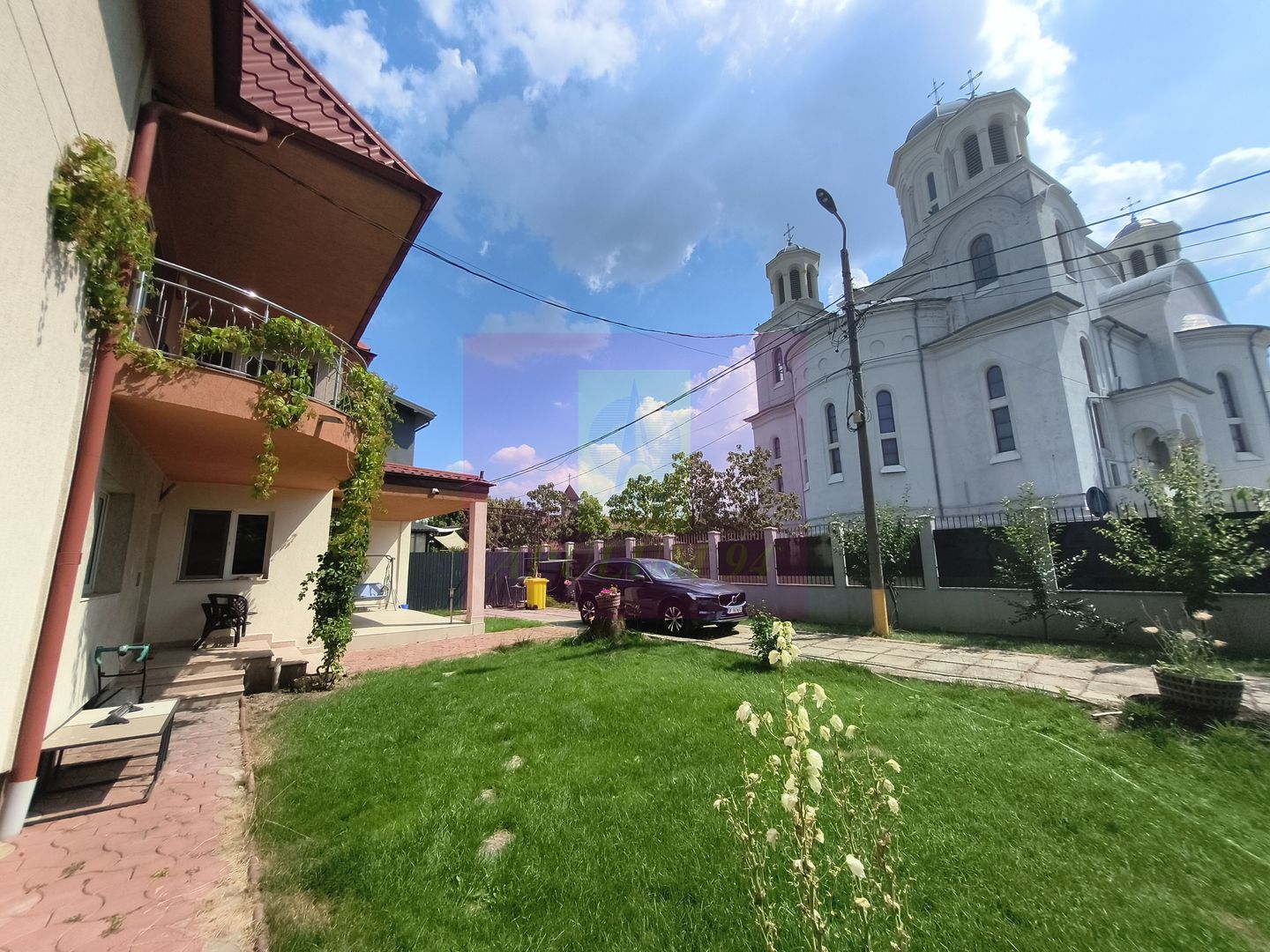 Vila de lângă Catedrala Ortodoxă ,,Sfânta Cuvioasă Parascheva" - imaginea 4