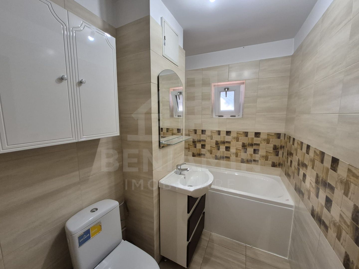 2Decomandate-Etaj 2-Renovat-52mp-Teava De Gaze-Brazda Lui Novac - imaginea 8