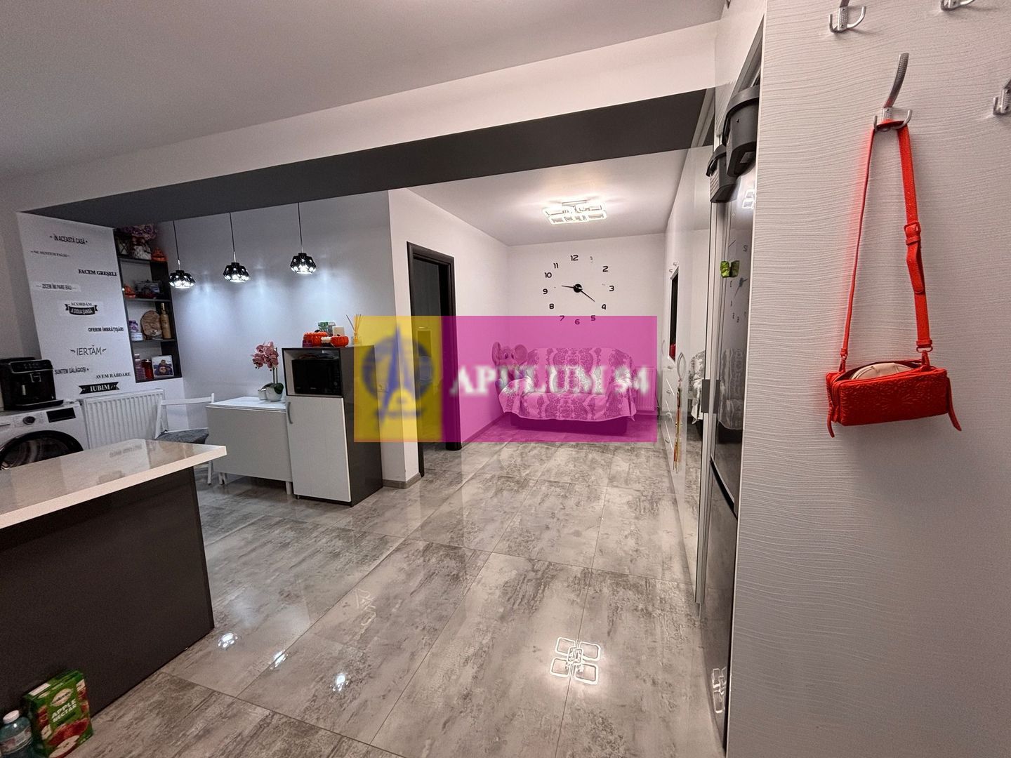Apartament Luxos gata de mutat lângă București