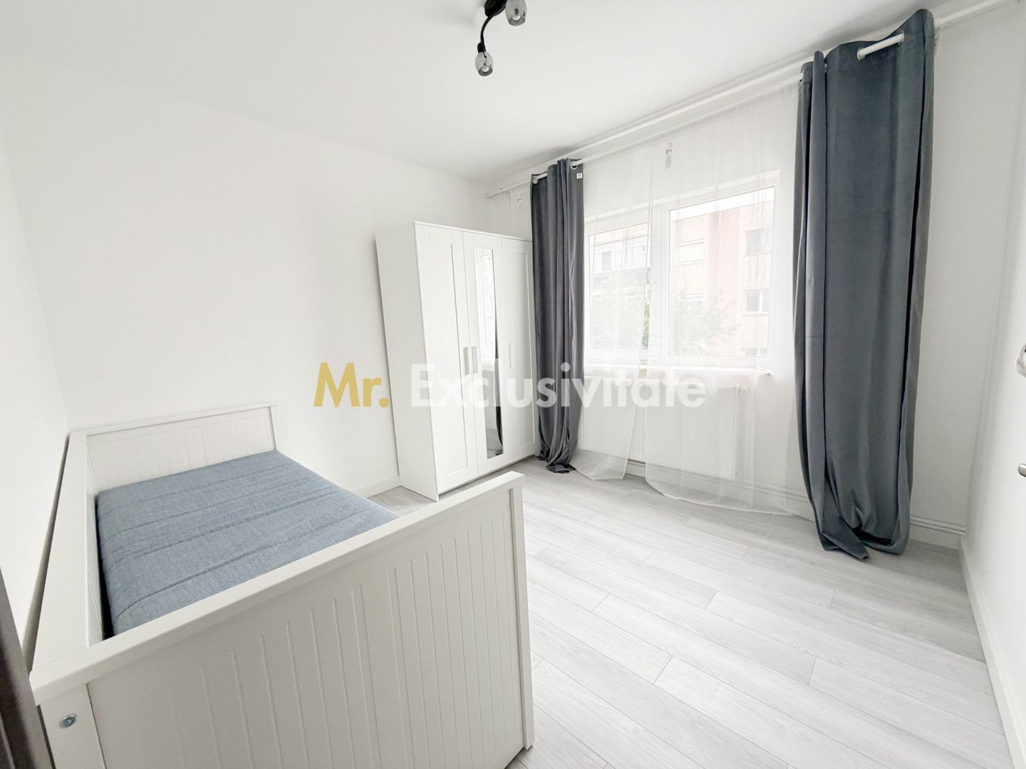 Inchiriere Apartament 3 camere decomandat Trivale - imaginea 4