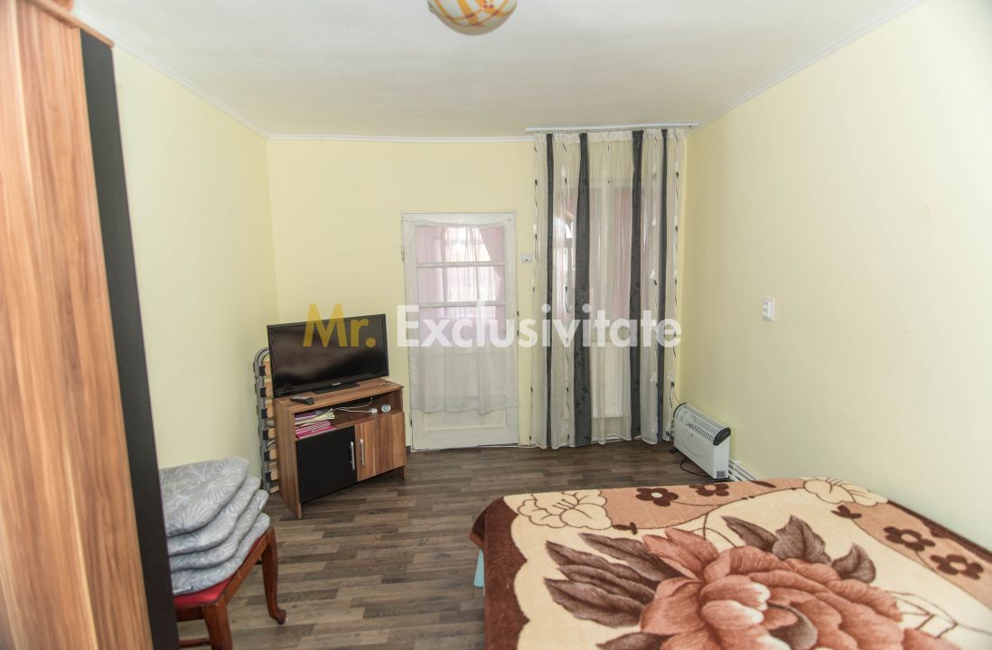 Casa cu 3 camere renovata - imaginea 10