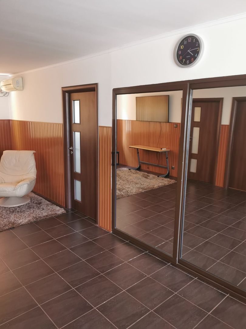 Vand casa P+1 in zona Aparatorii Patriei la 5 minute de metrou - imaginea 12