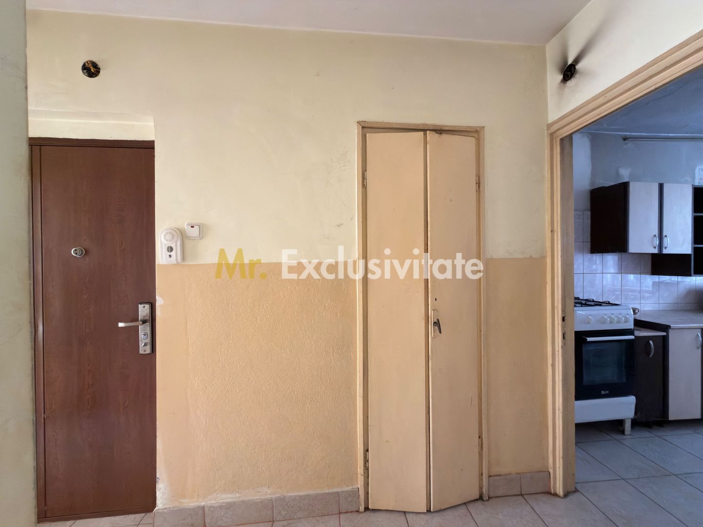 Apartament 3 camere | Calea București- decomandat-Pitesti - imaginea 3