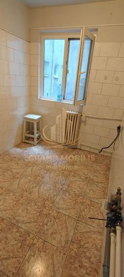 Vanzare apartament 3 camere decomandat Tineretului - imaginea 8