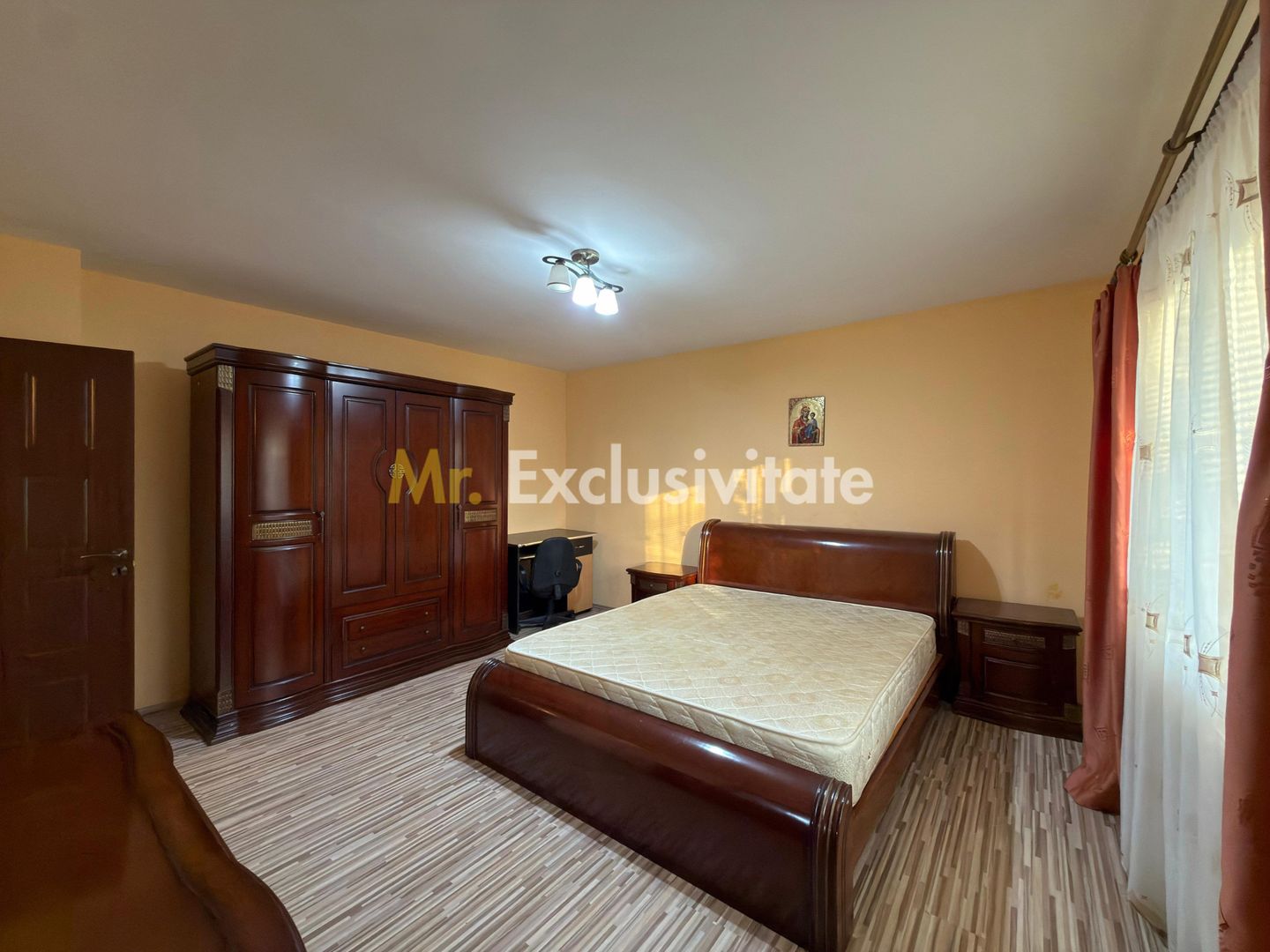 Garsonieră spațioasă de închiriat în Mioveni – zona Robea - imaginea 3