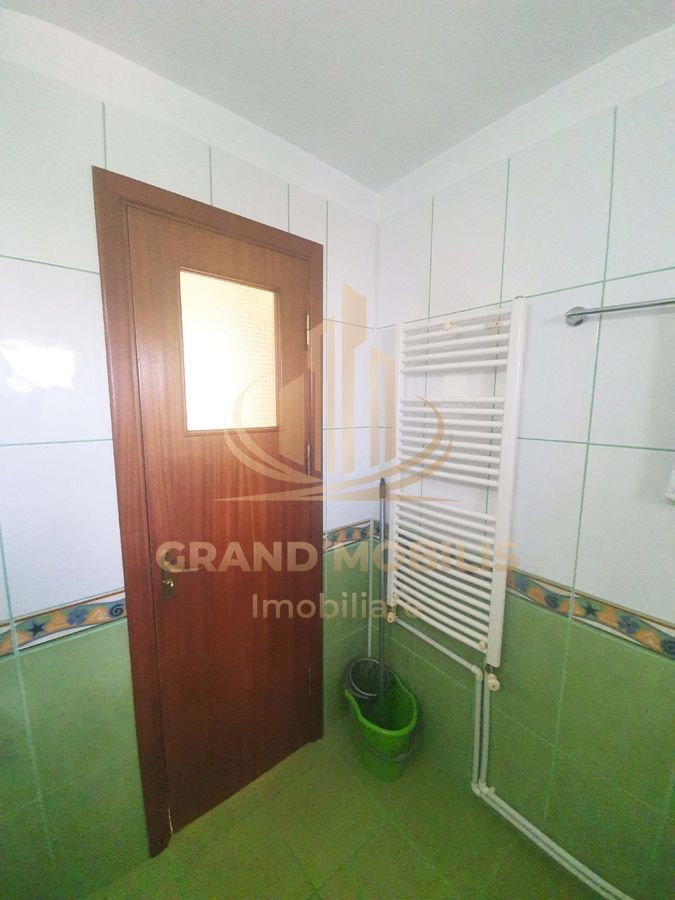 Apartament 2 camere semidecomandat cu parcare de resedinta - imaginea 6