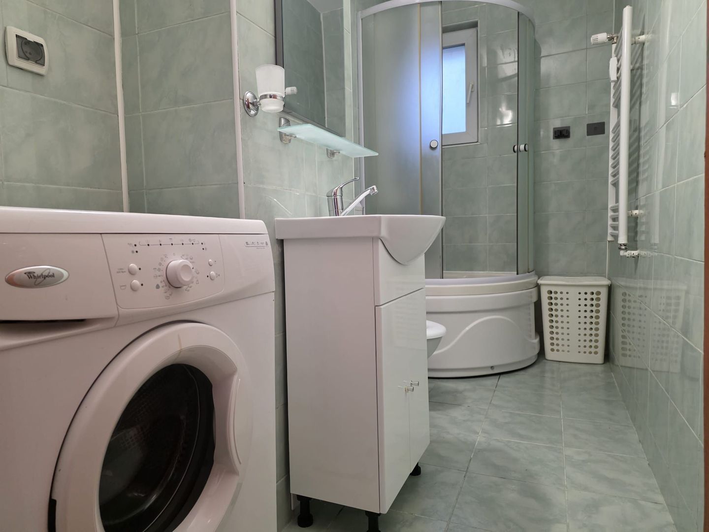 De Vanzare Garsoniera Zona Obor - imaginea 9