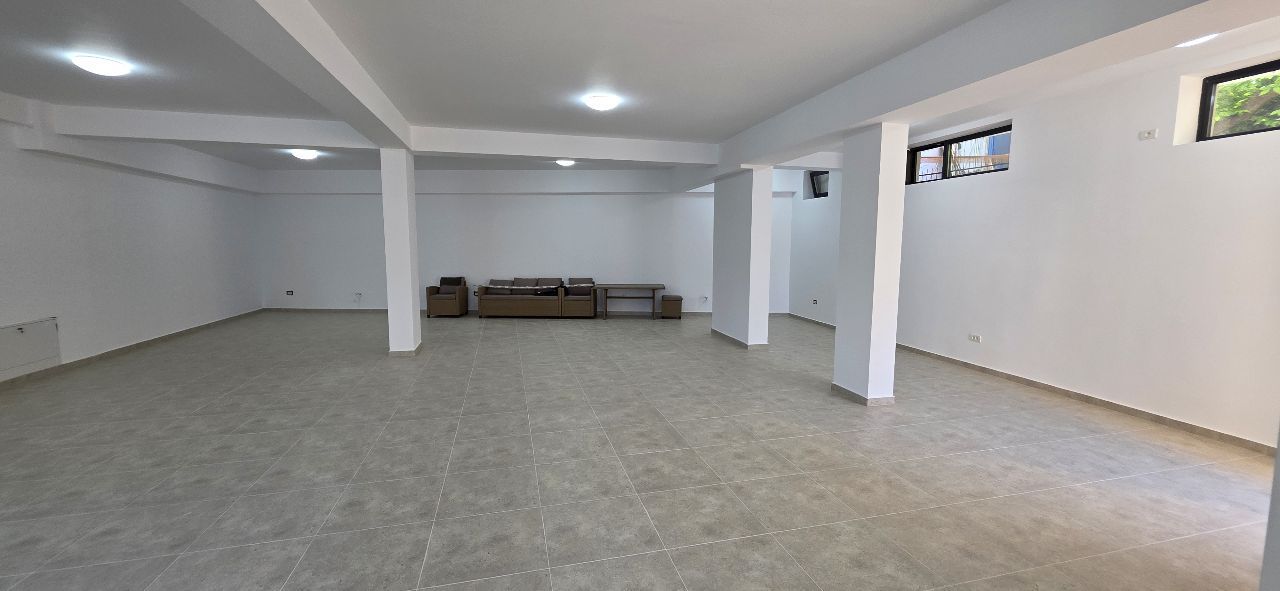 Salajan spatiu comercial 350 mp de inchiriat - imaginea 19