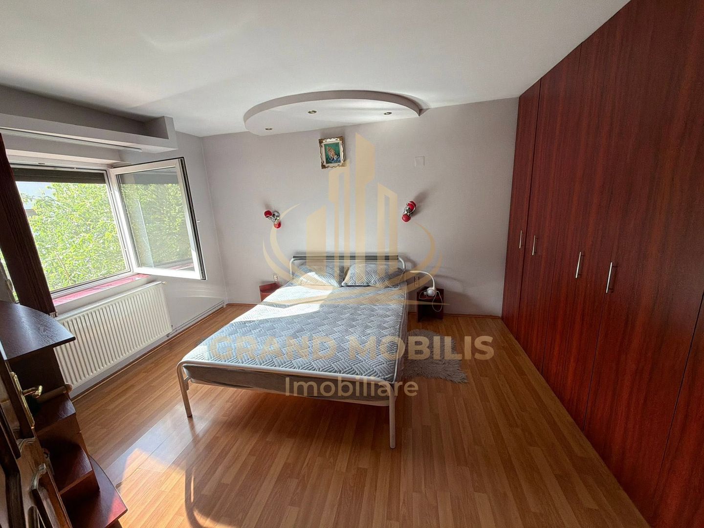 Casă P+E+Pod înalt, teren 574 mp, garaj și fotovoltaice – Zona Lipovei - imaginea 8