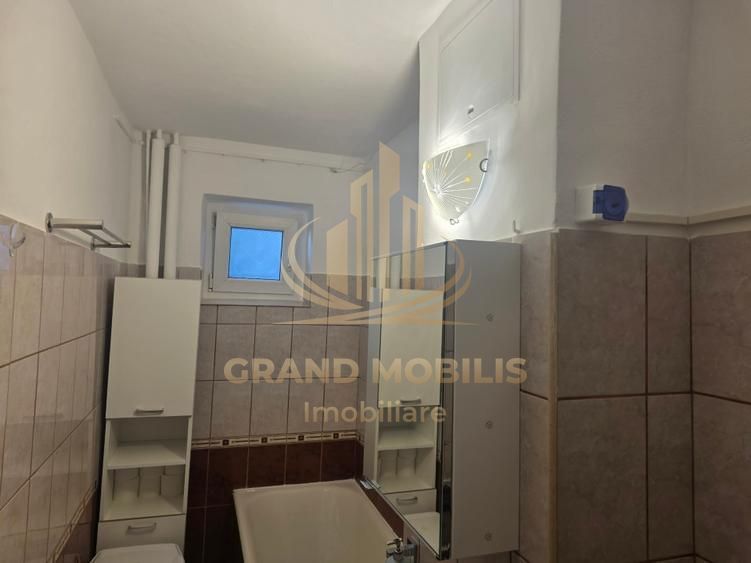 Apartament 3 camere, etaj 2, balcon închis, Calea Șagului - imaginea 10