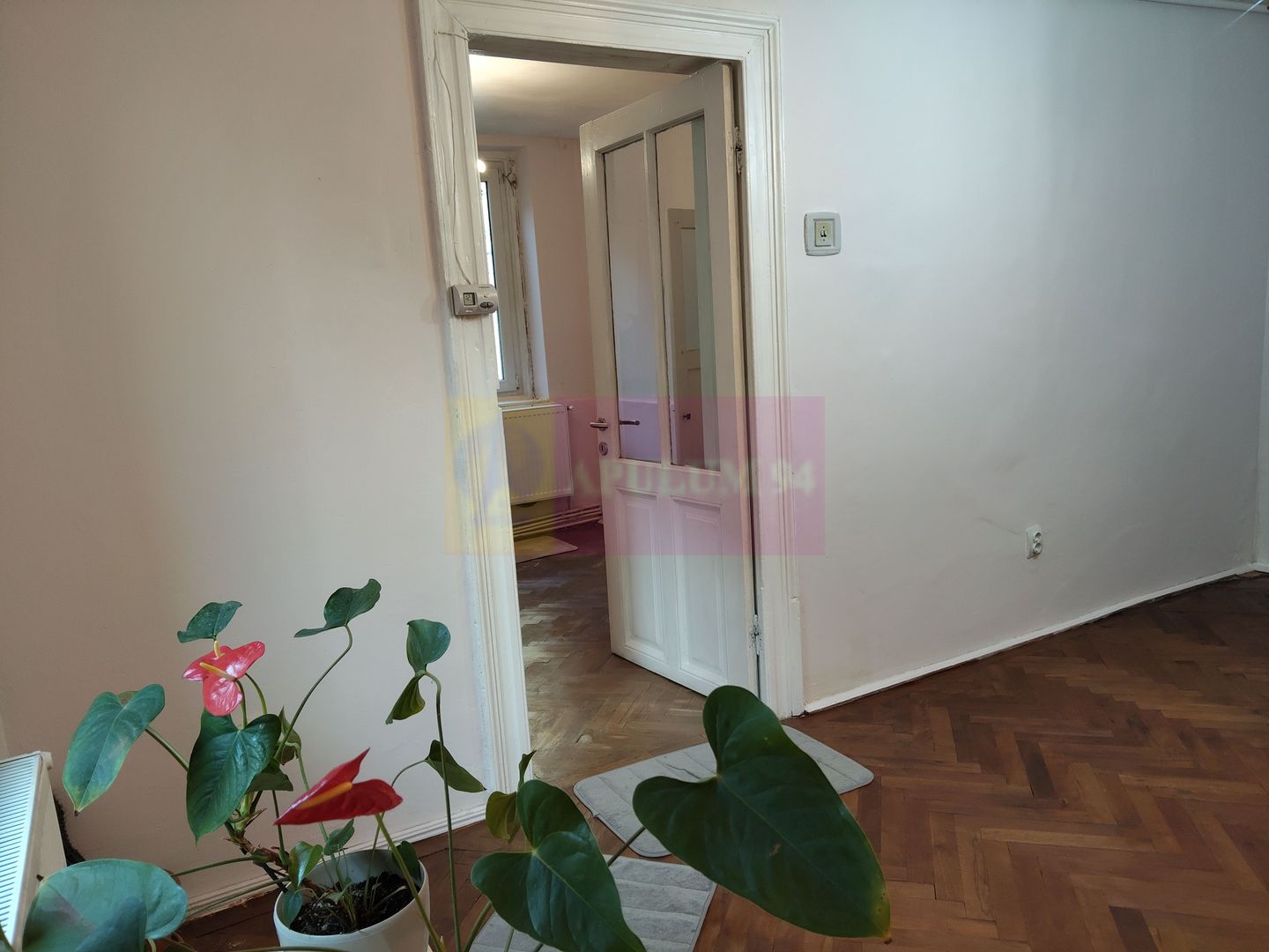 Casa în Ultracentralul Bucureștiului la preț mic (casă mică)